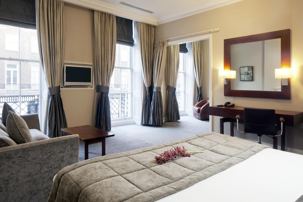 Grange Beauchamp Hotel 36/60