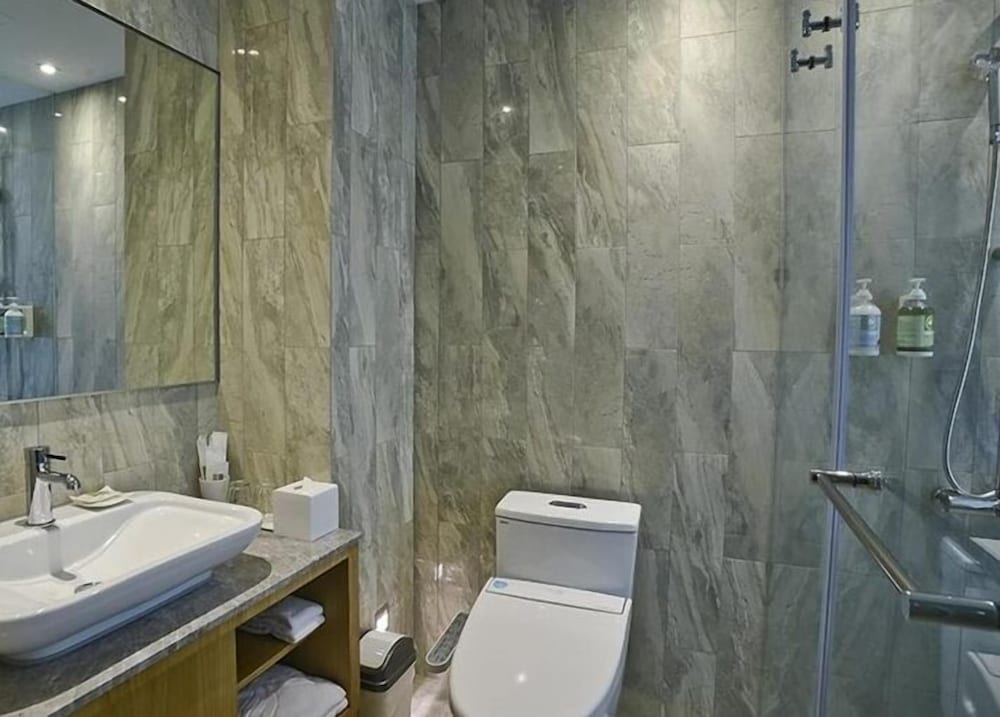 Yidear Hotel 54/58