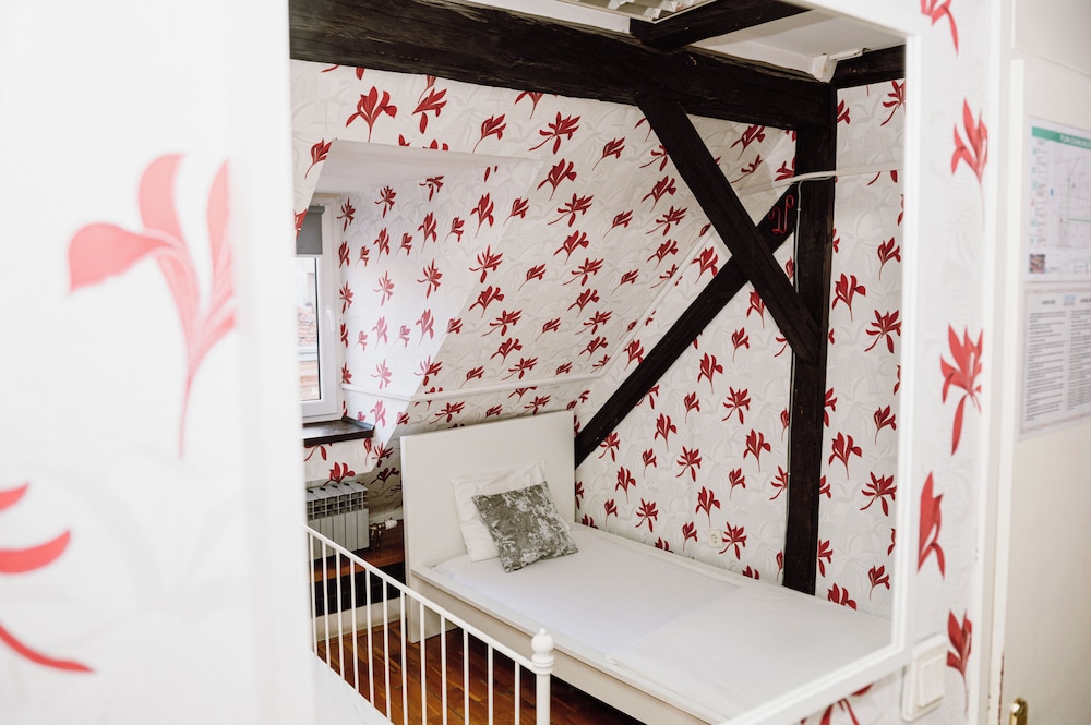 HOSTEL CENTAR 34/52