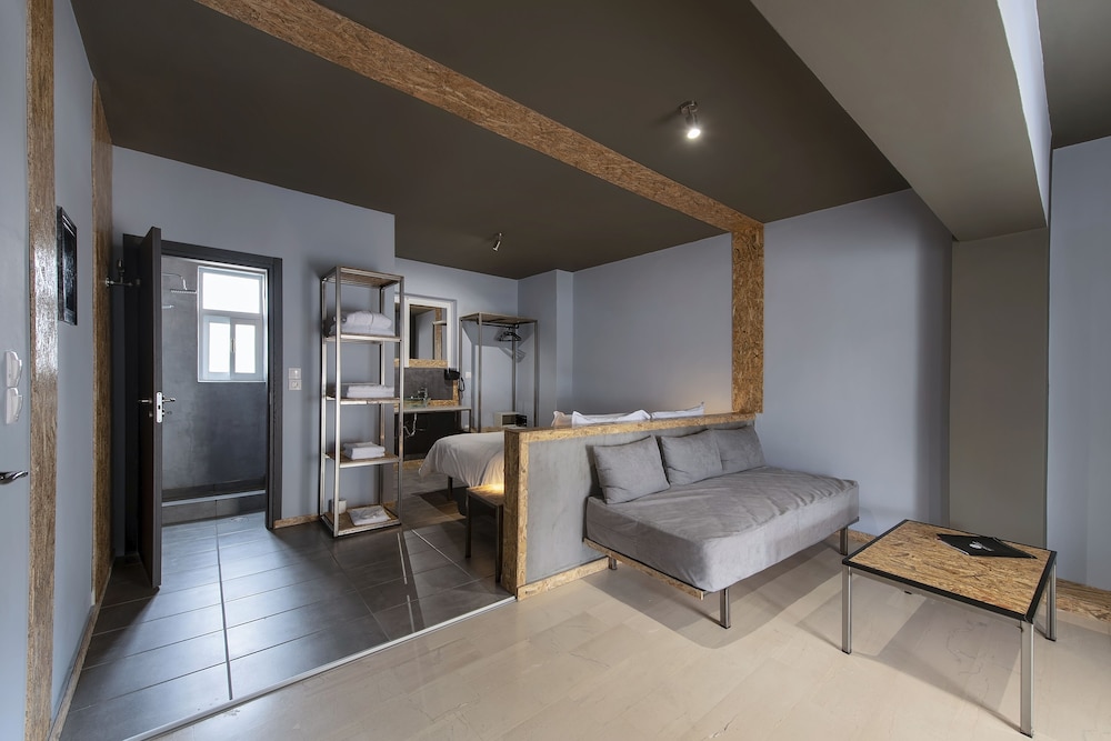 Piraeus Premium Suites 32/50