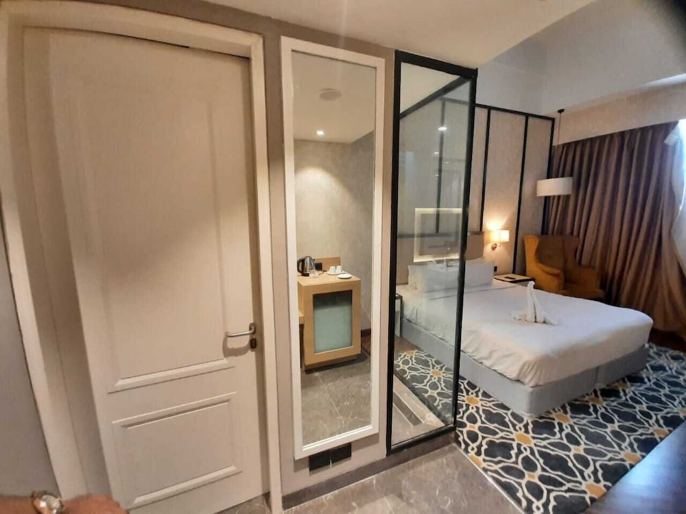 Polo Hotels, Agartala 26/64