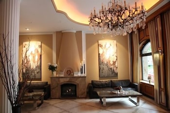 HOTEL COELLNER HOF 19/24