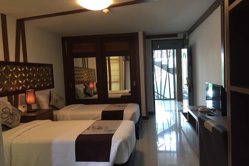 Leelawadee Resotel Raminthra 22 20/84