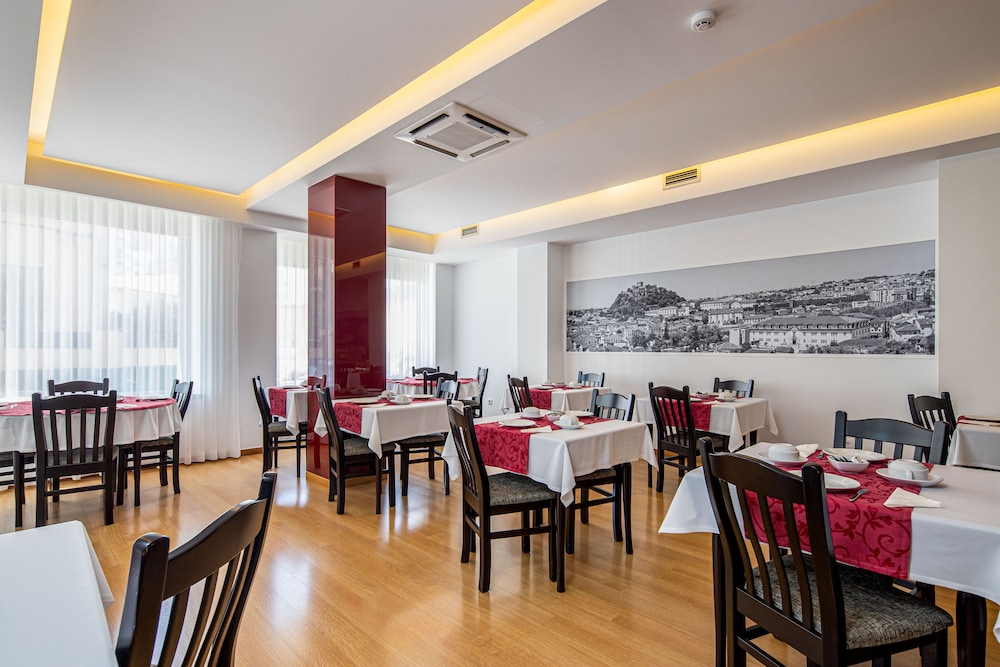 Stay Hotel Leiria Centro 47/54