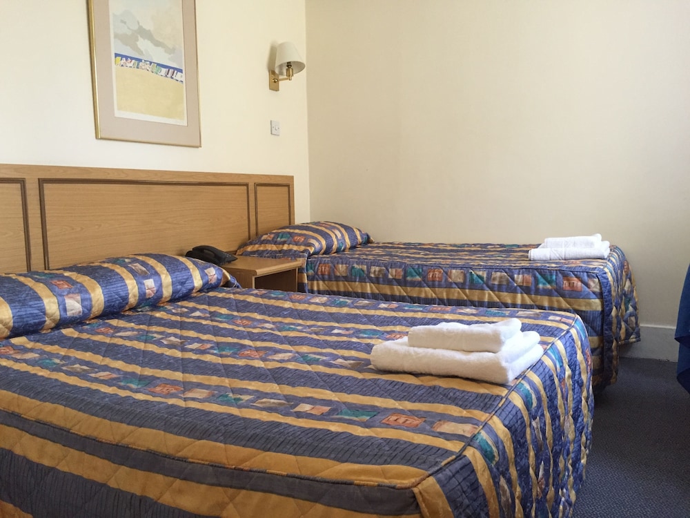 Brompton Hotel 24/60