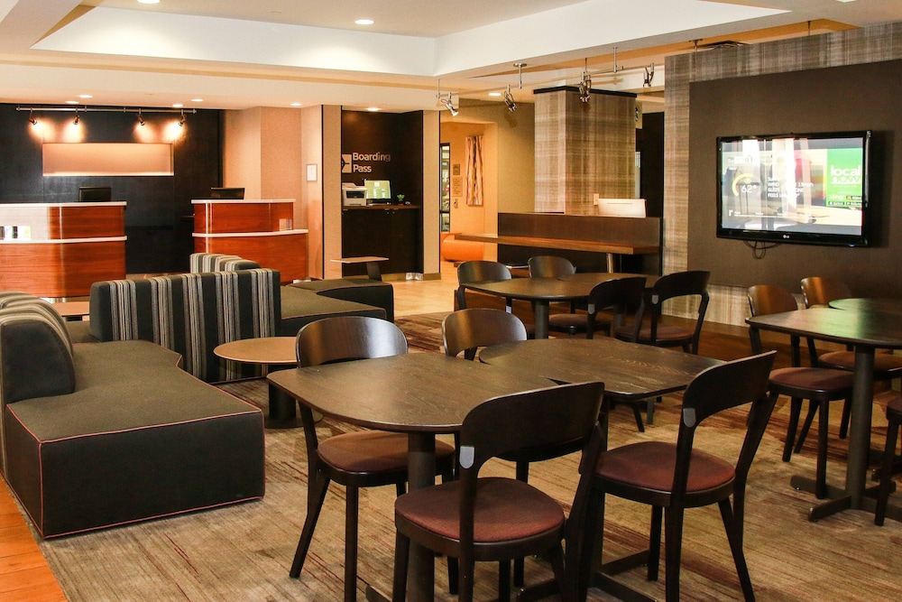 Courtyard Chesapeake Greenbrier 36/42