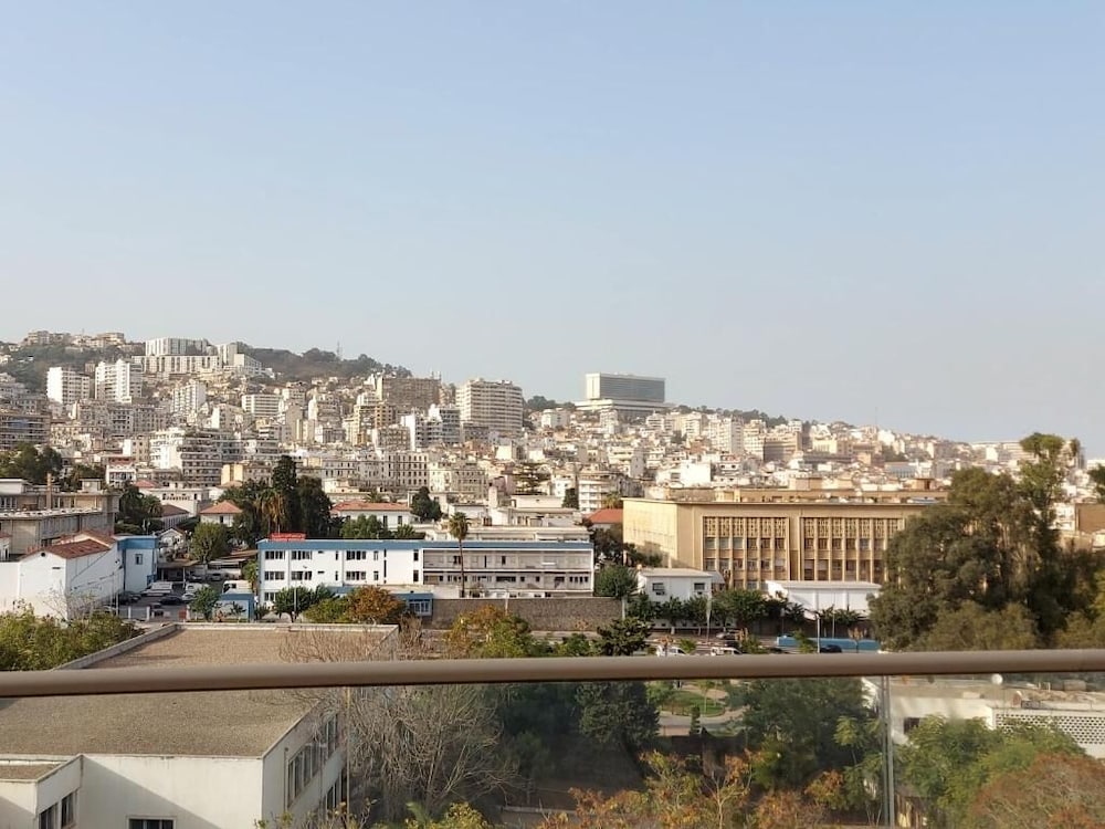 El Ghanami Hotel 35/39