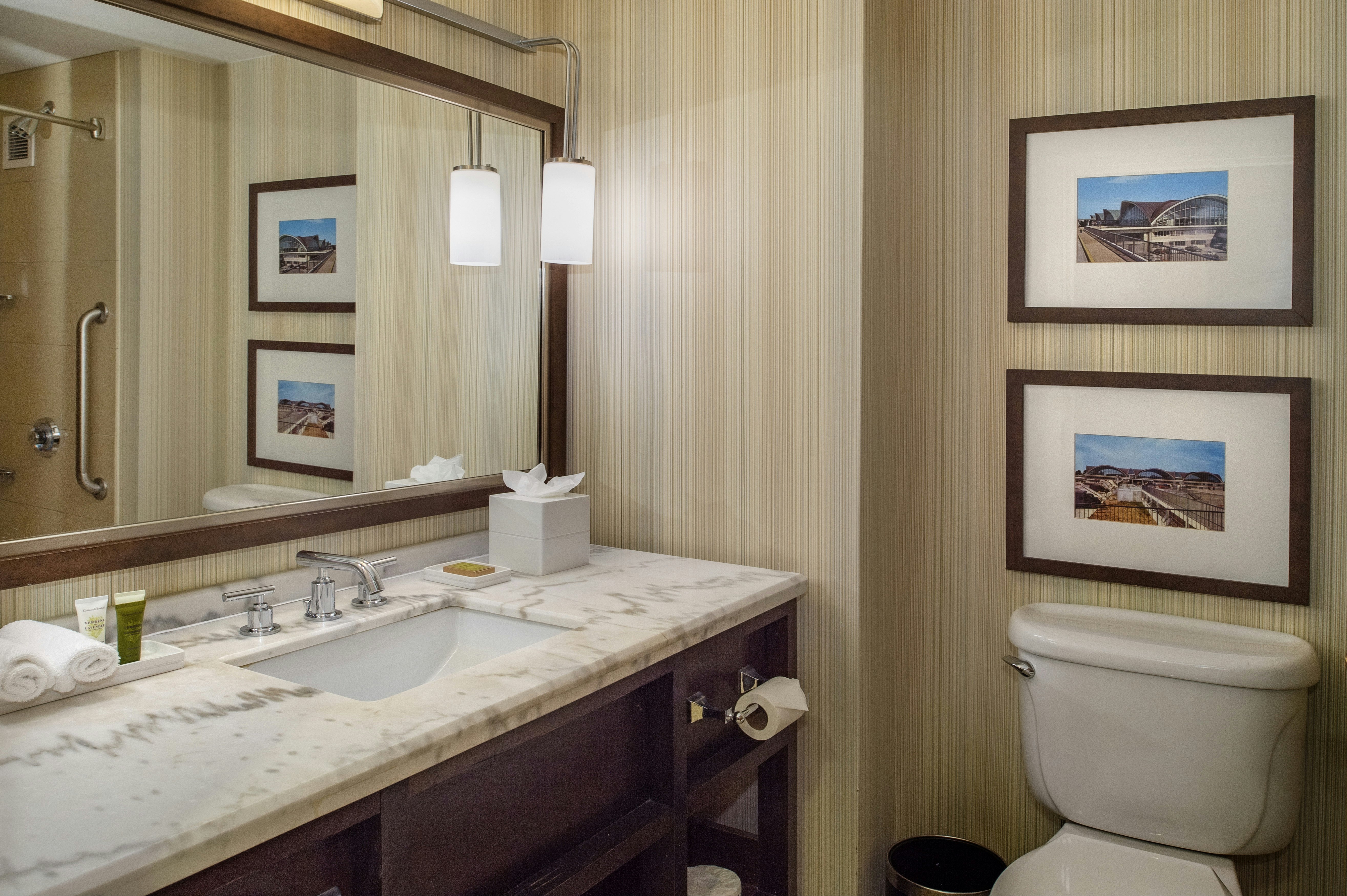 Hilton St. Louis Airport 58/58