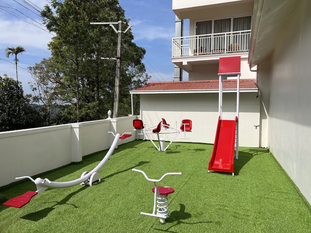 The Fog Munnar Resorts And Spa 44/55
