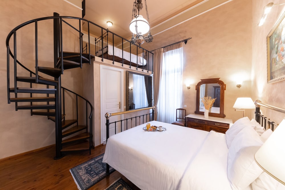 Nafsimedon Hotel 20/48