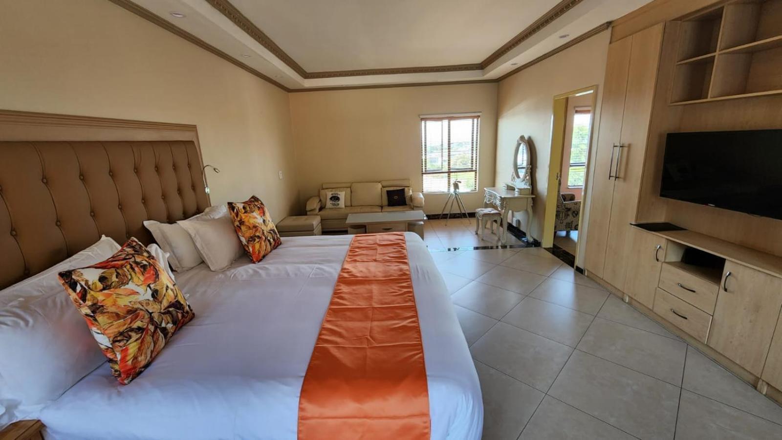 Lily Park Lodge 15/50