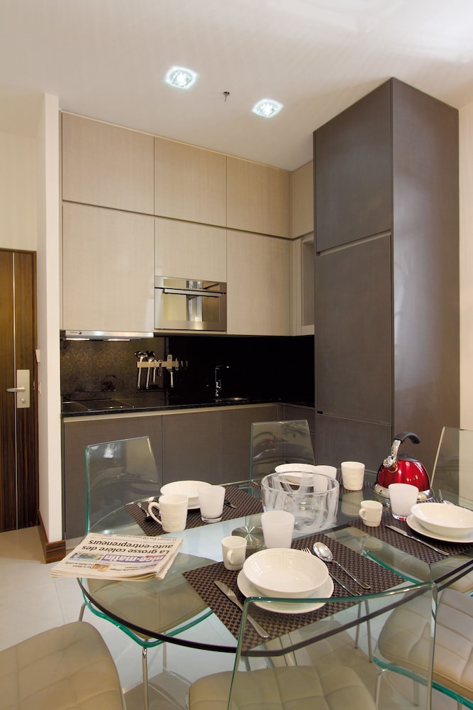 Golden Tulip Cannes de Paris 9/49