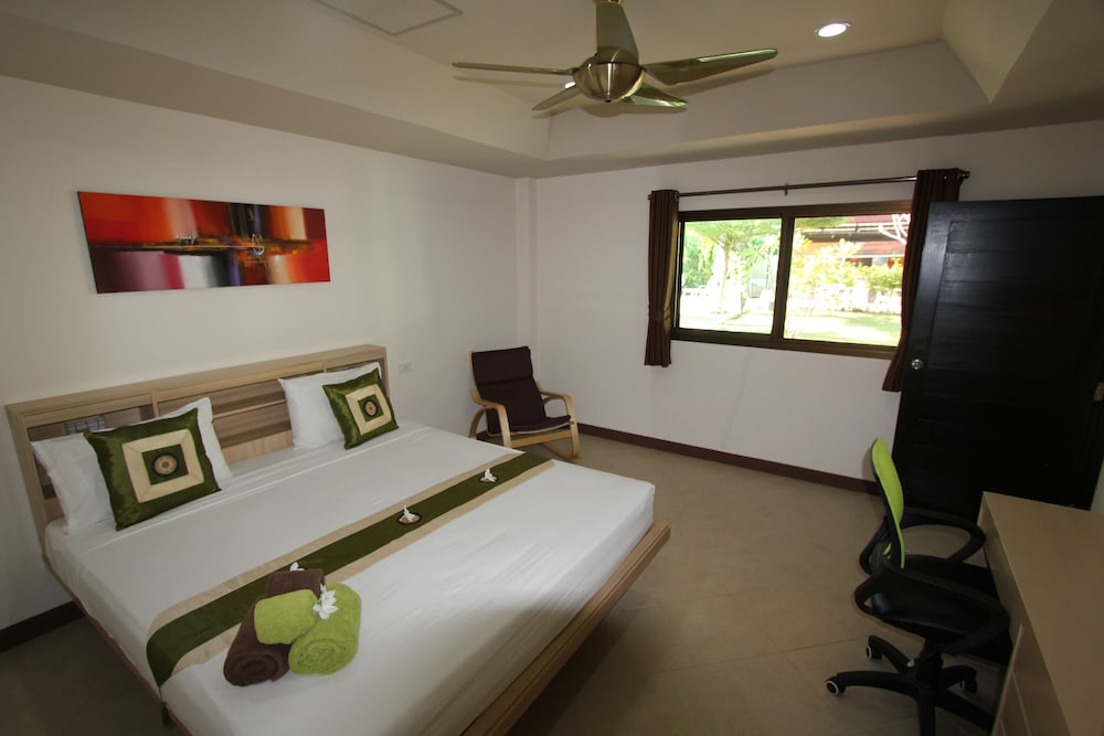 BABYLON POOL VILLAS 13/21