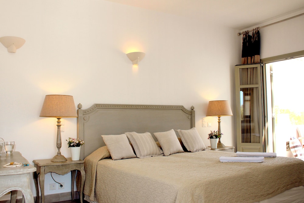 SAINT ANDREA SEA SIDE RESORT 24/70