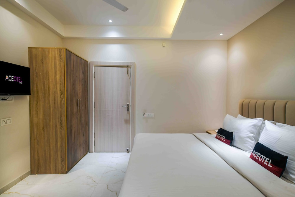 Aceotel Xpress Mint 12/23