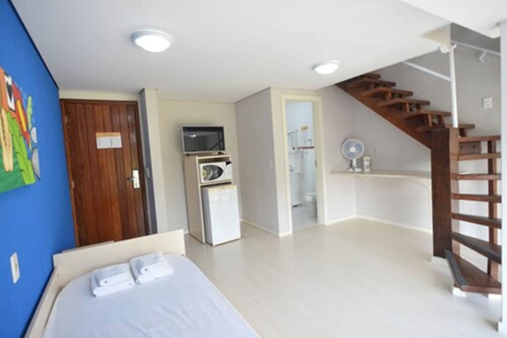 Hotel Morro do Sol 20/50