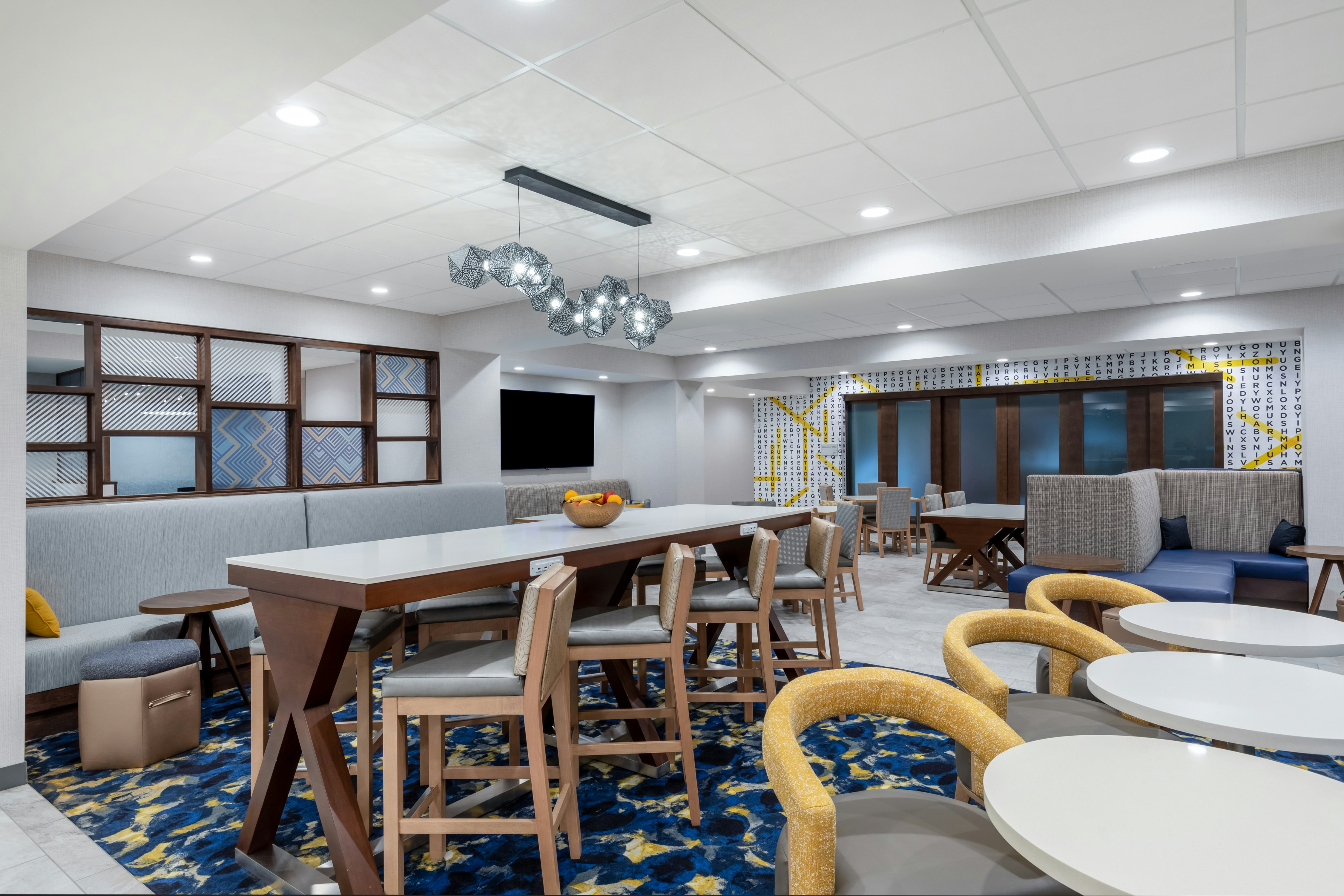 Hampton Inn Albertville 20/27