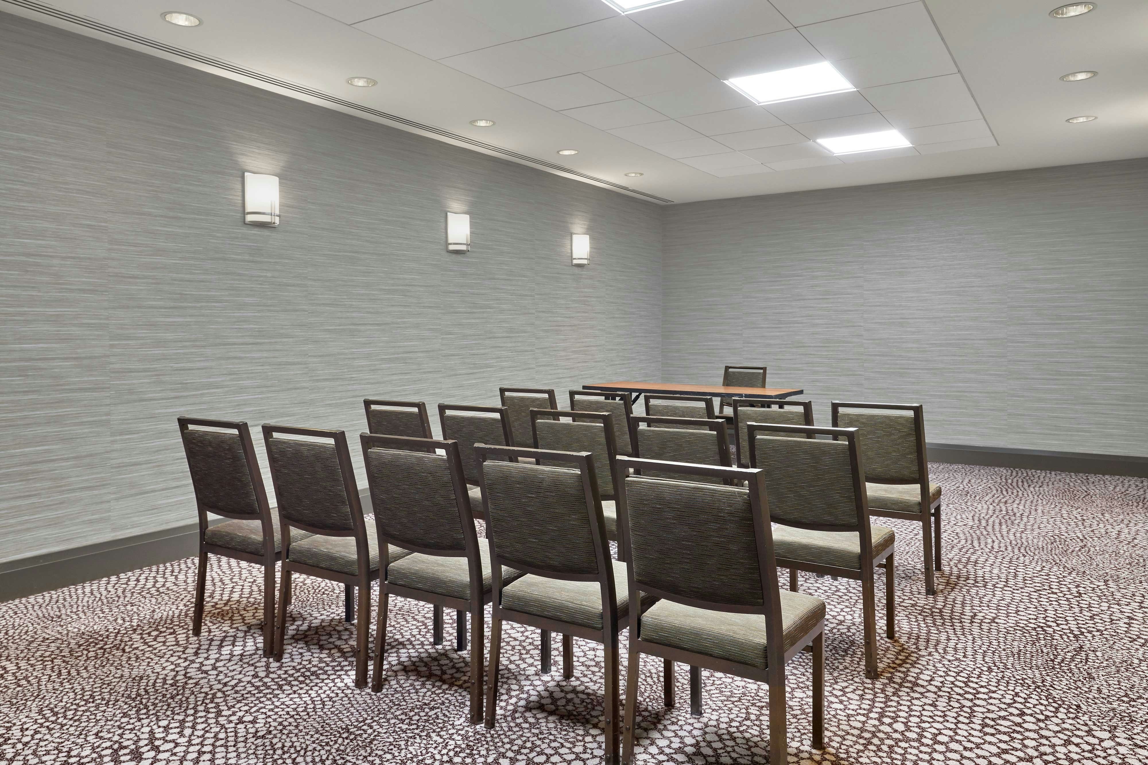Westin Edmonton 35/40