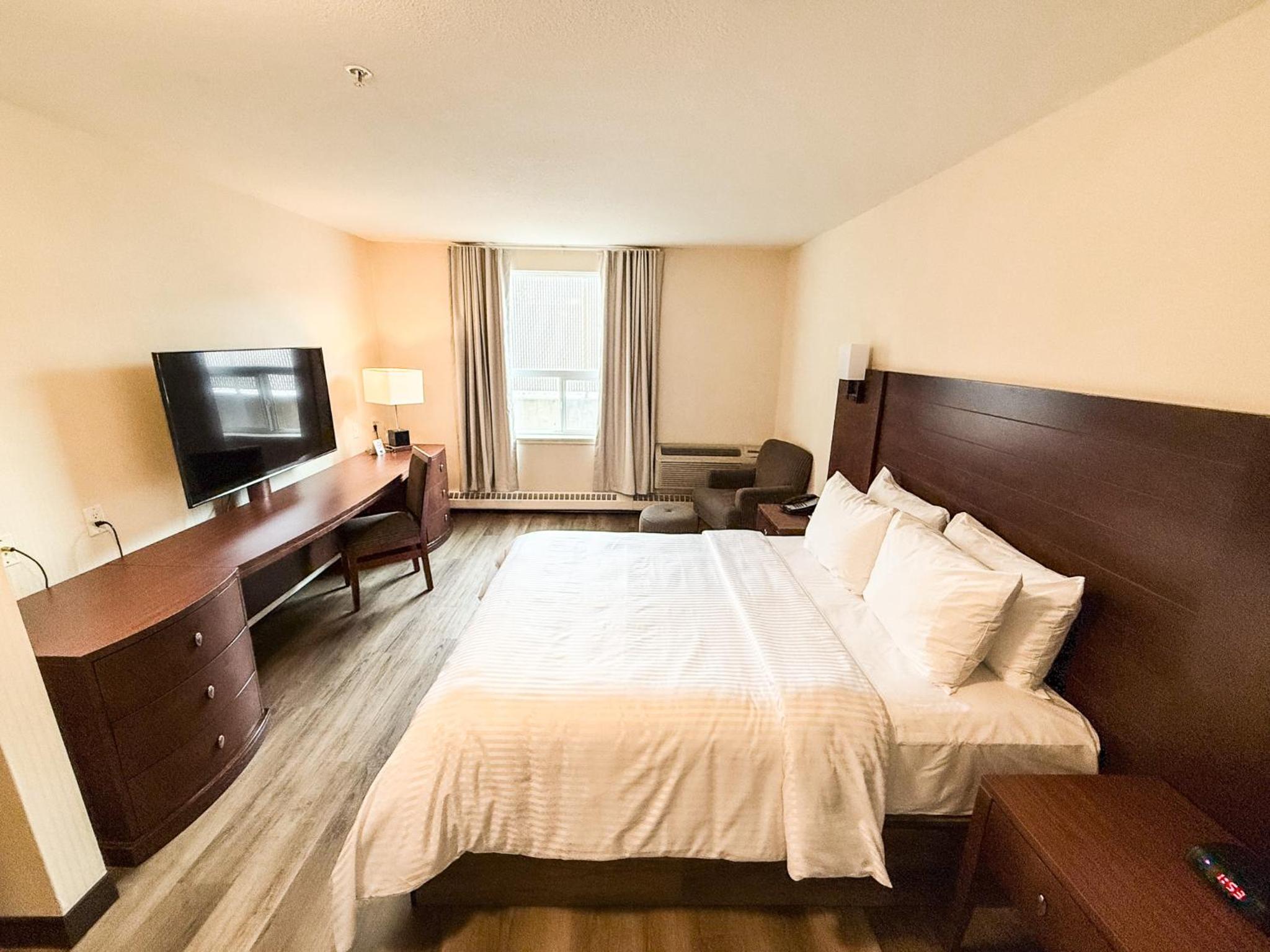 Room, King Bed