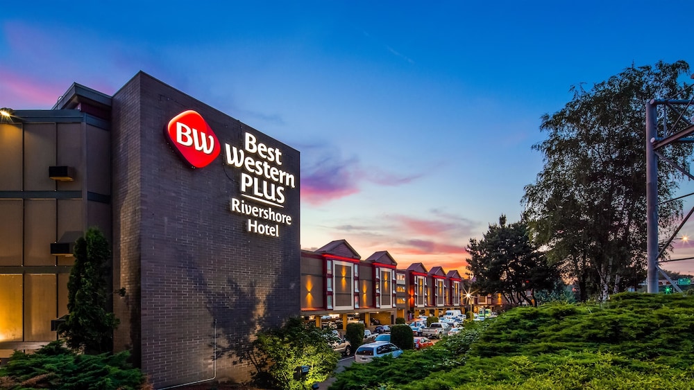 Best Western Plus Rivershore Hotel 1/28