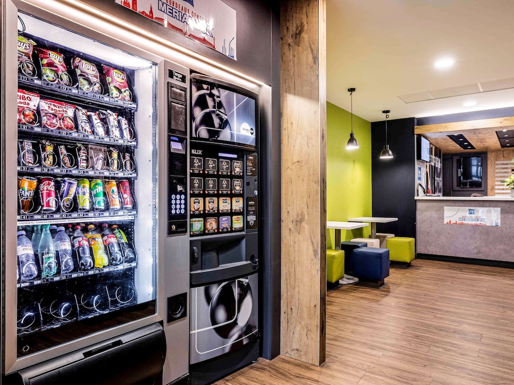 IBIS BUDGET BORDEAUX CENTRE MERIADECK 40/53