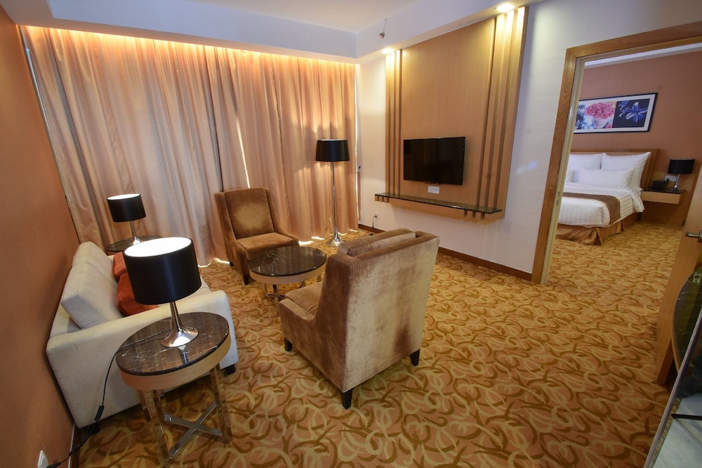 Hotel Tenera Bandar Baru Bangi 56/65
