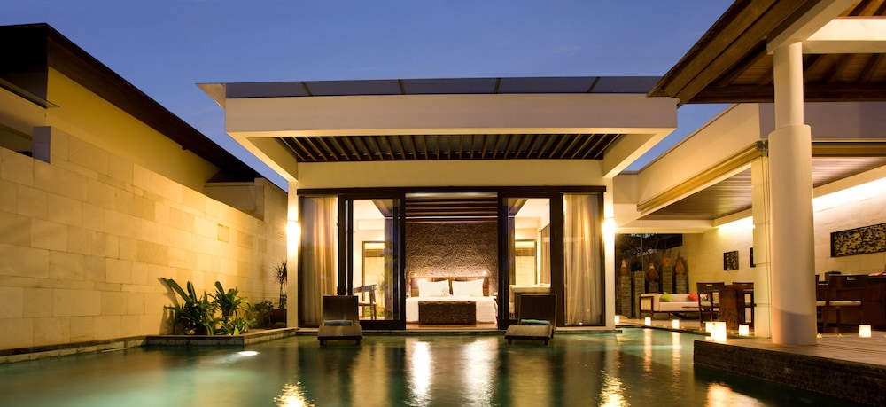 The Seminyak Beach Resort and Spa 37/66