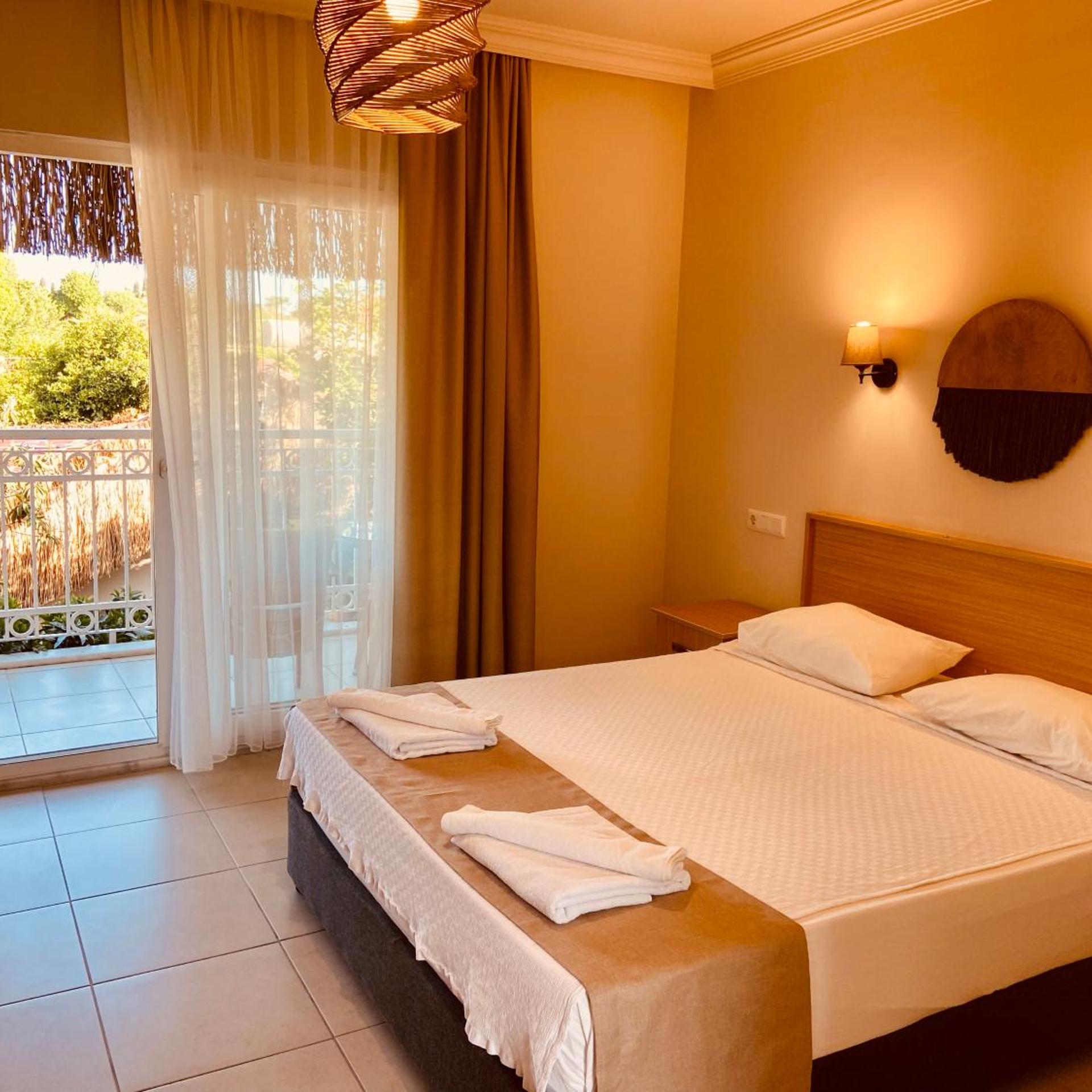 غرفة بسرير مزدوج بشرفة، Kalia Beach Hotel Side 4/9