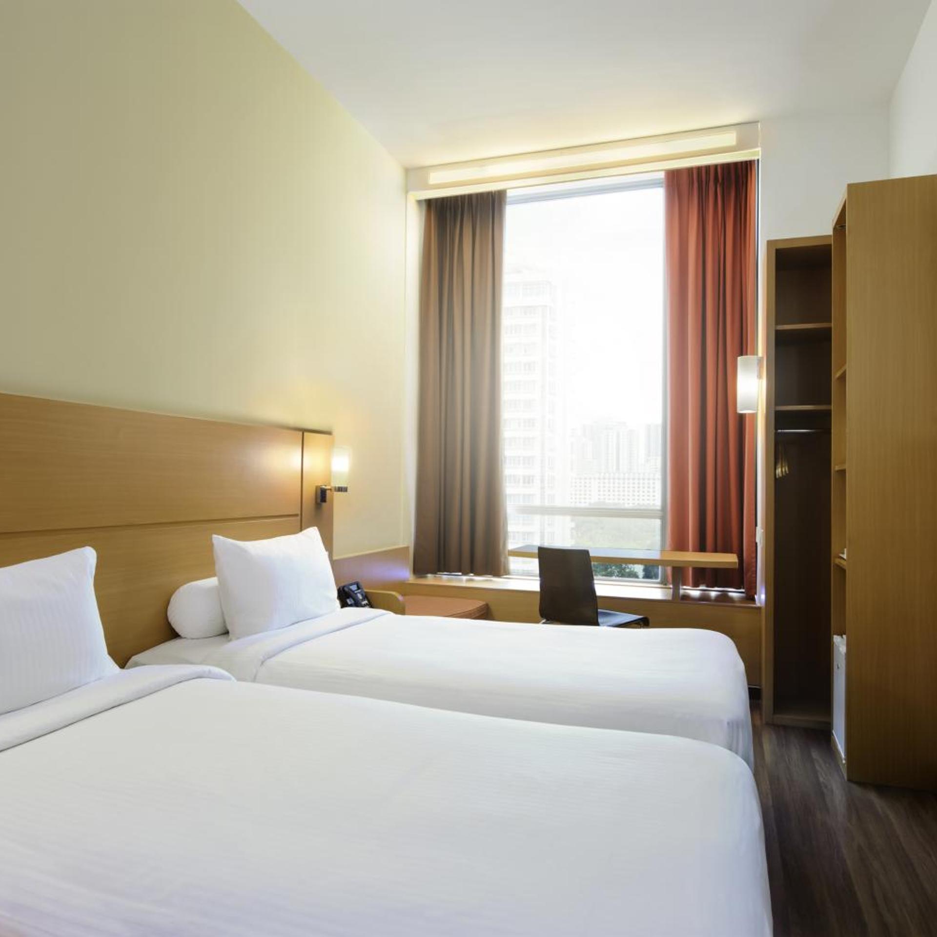 غرفة قياسية ثلاثية، Hotel Ibis Strasbourg Centre Petite France 3/10