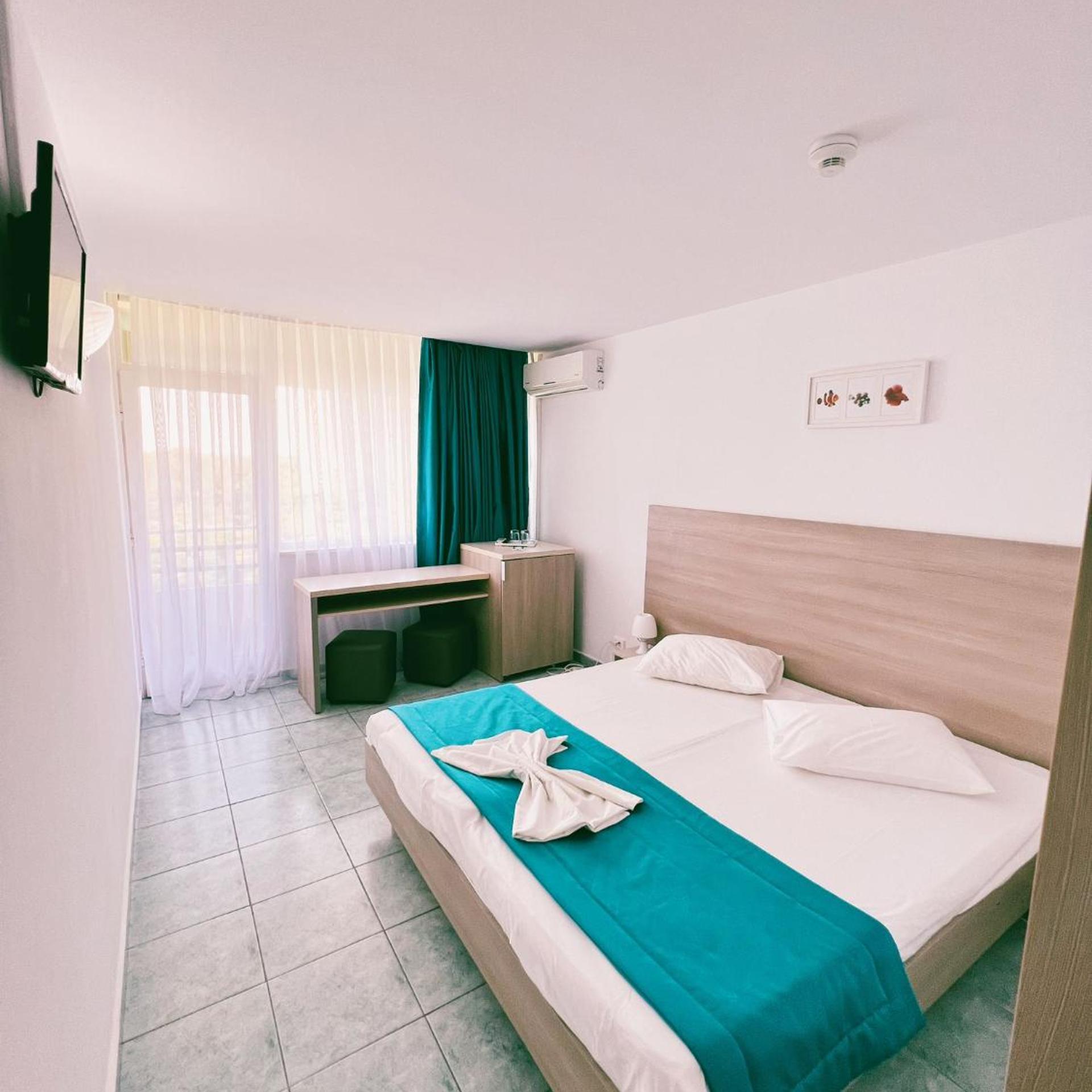 Hotel Favorit 12/50