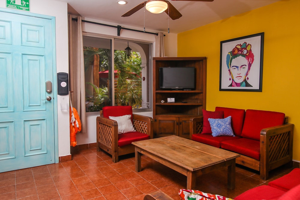 Hotel Villas Colibri Suites and Bungalows 25/50