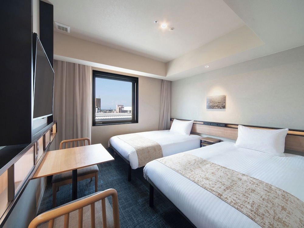 STANDARD, TWIN BEDS