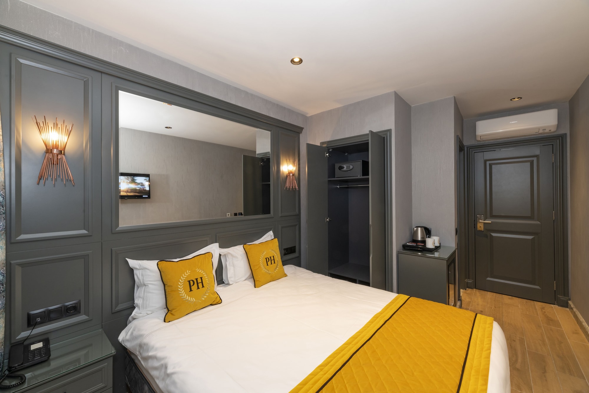STANDARD, DOUBLE BED