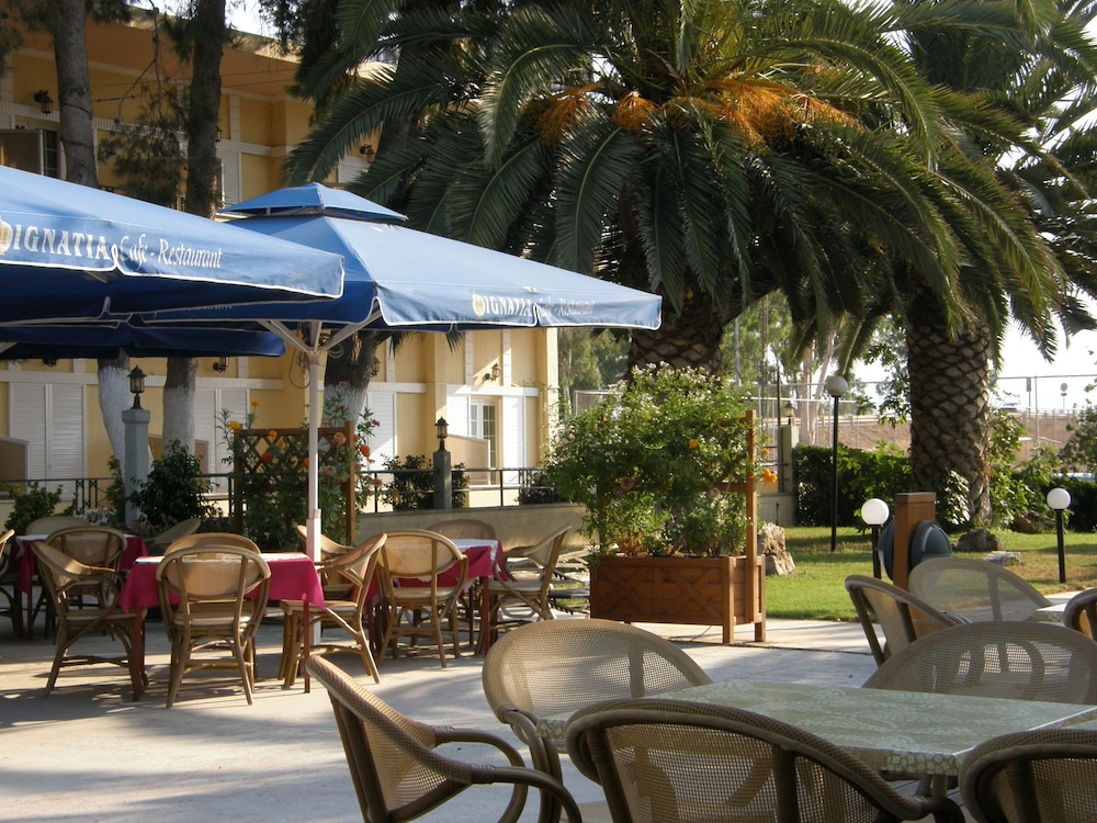 IGNATIA HOTEL 52/66