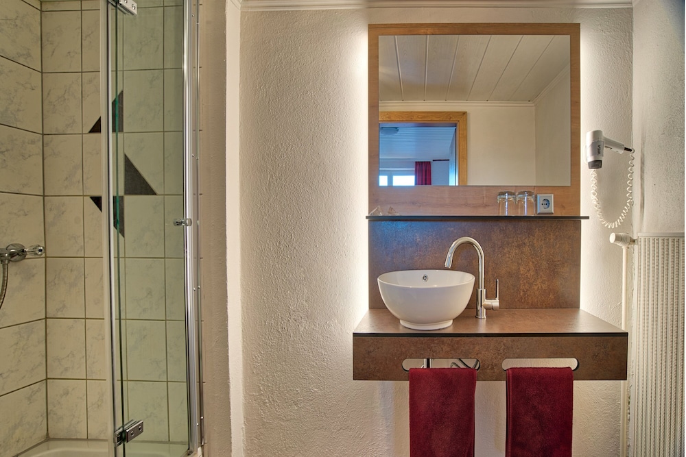 Natur- und Wanderhotel am Steinbachtal 32/33