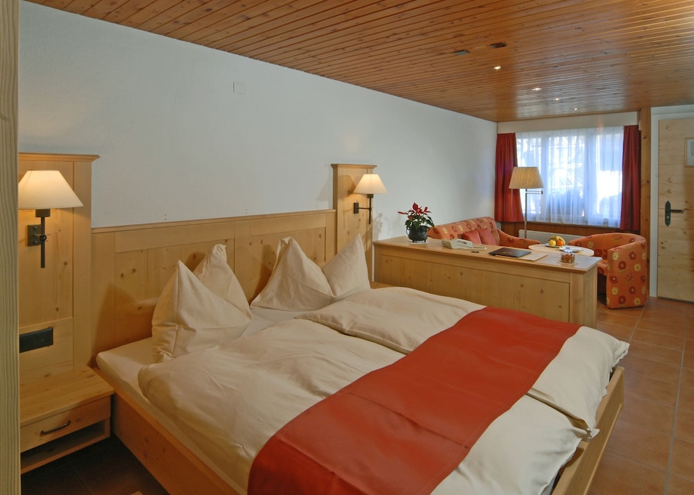 شاليه سوبيريور بسريرين منفصلين، Hotel Alpenblick 5/10