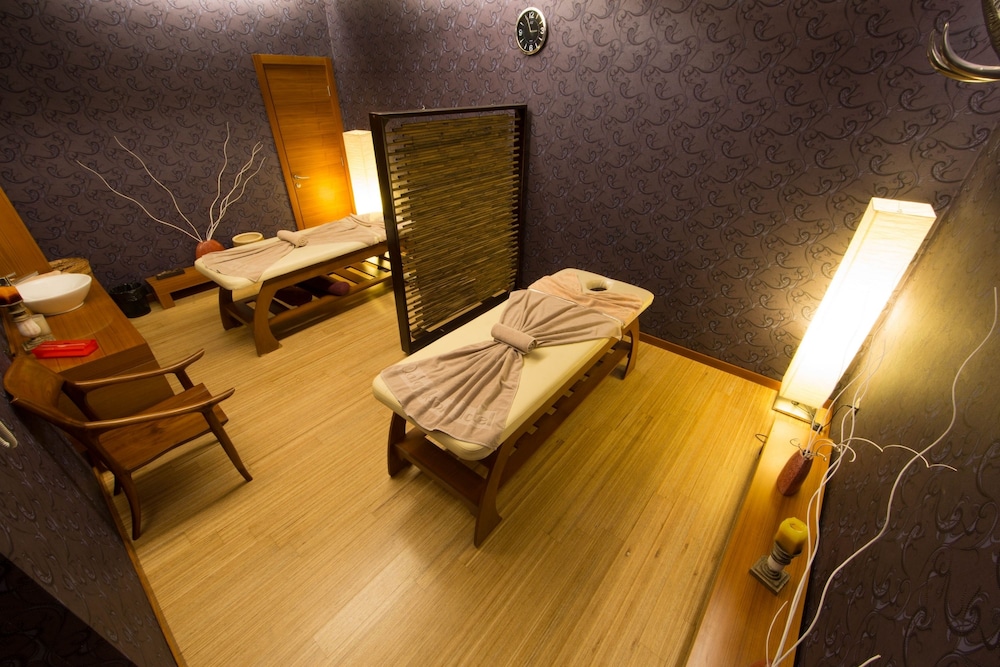 QAFQAZ RESORT HOTEL 13/50