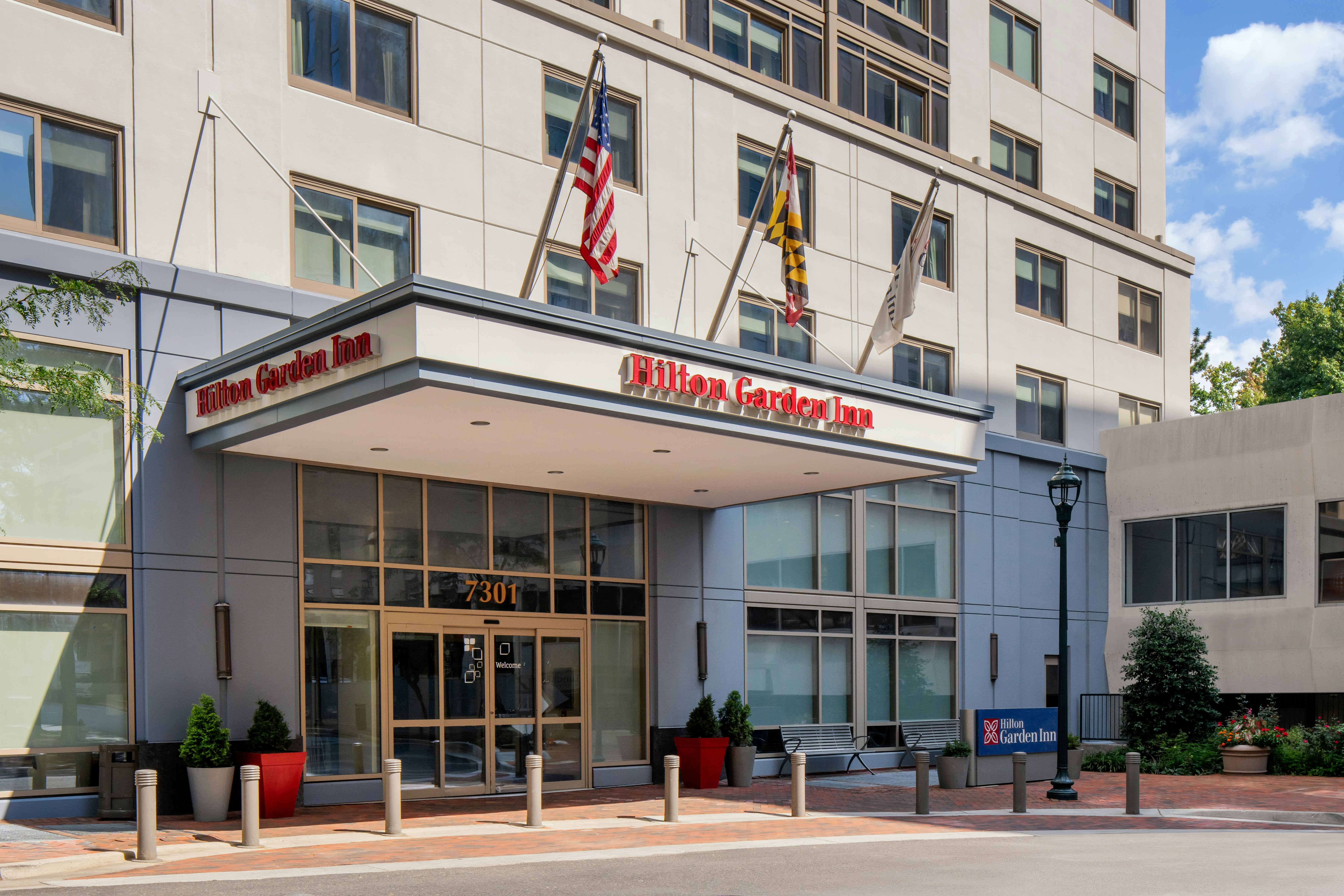 Hilton Garden Inn Bethesda Downtown 6/76