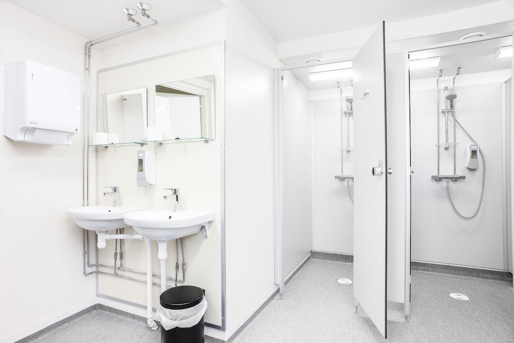 FORENOM HOSTEL VANTAA AVIAPOLIS 27/27