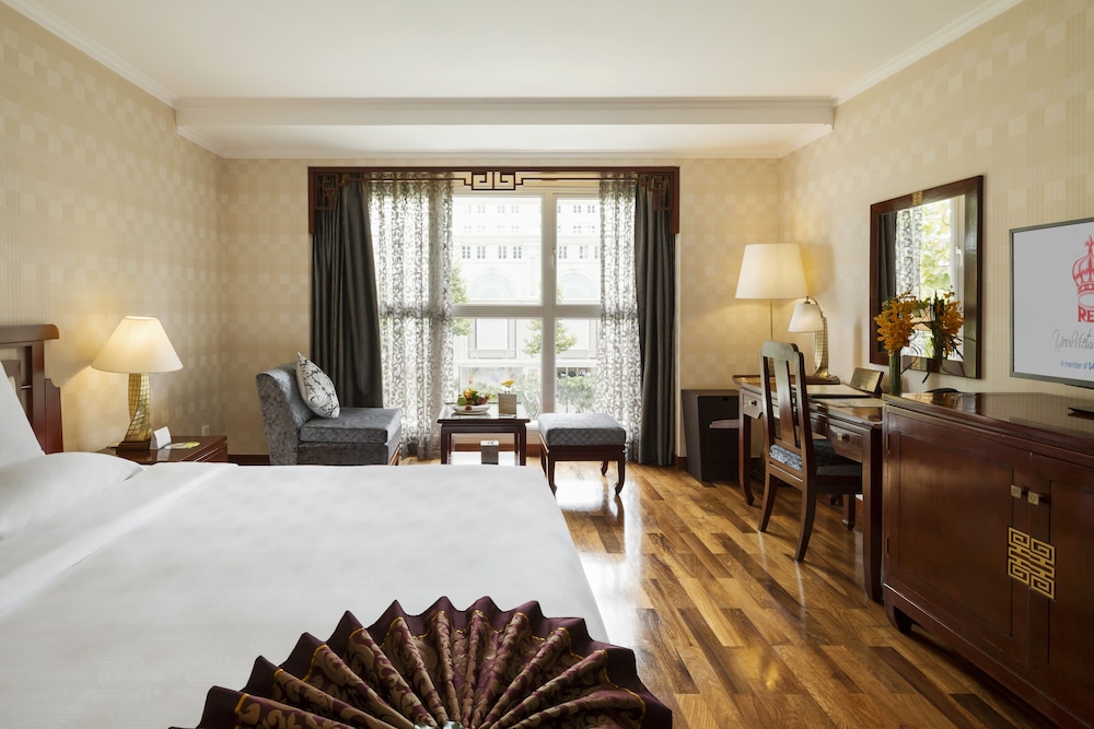 PREMIUM, EXECUTIVE, KING BED