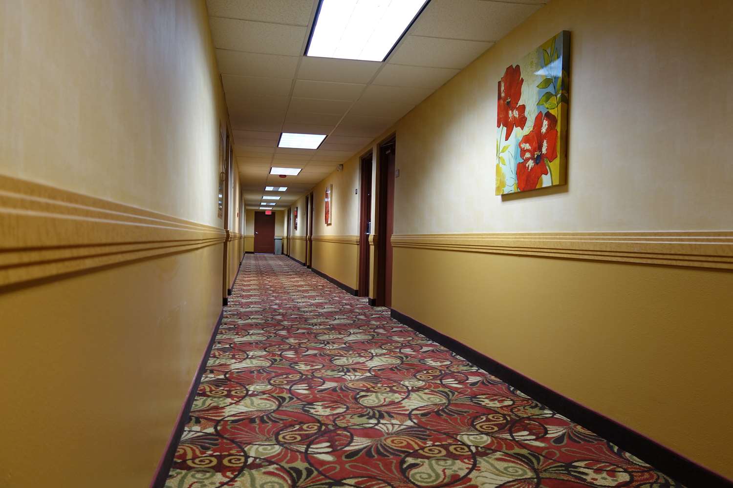 Ramada by Wyndham Sacramento 15/28