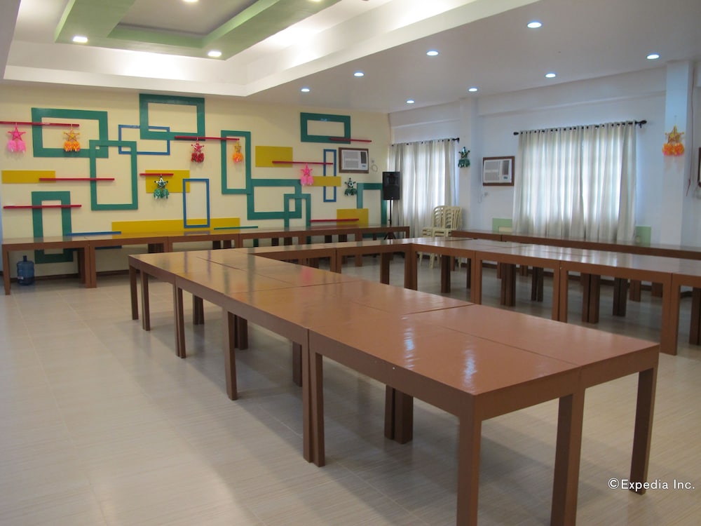 Sea Jewel Beach Resort 53/58