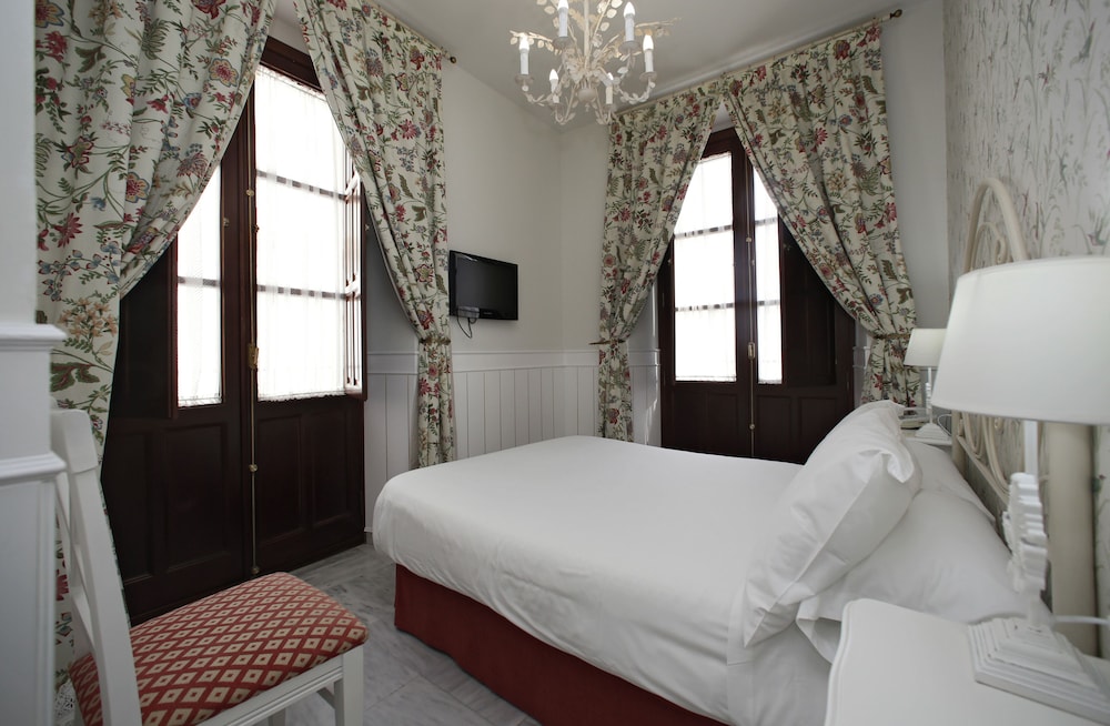 Basic Hotel Puerta de Sevilla 29/54