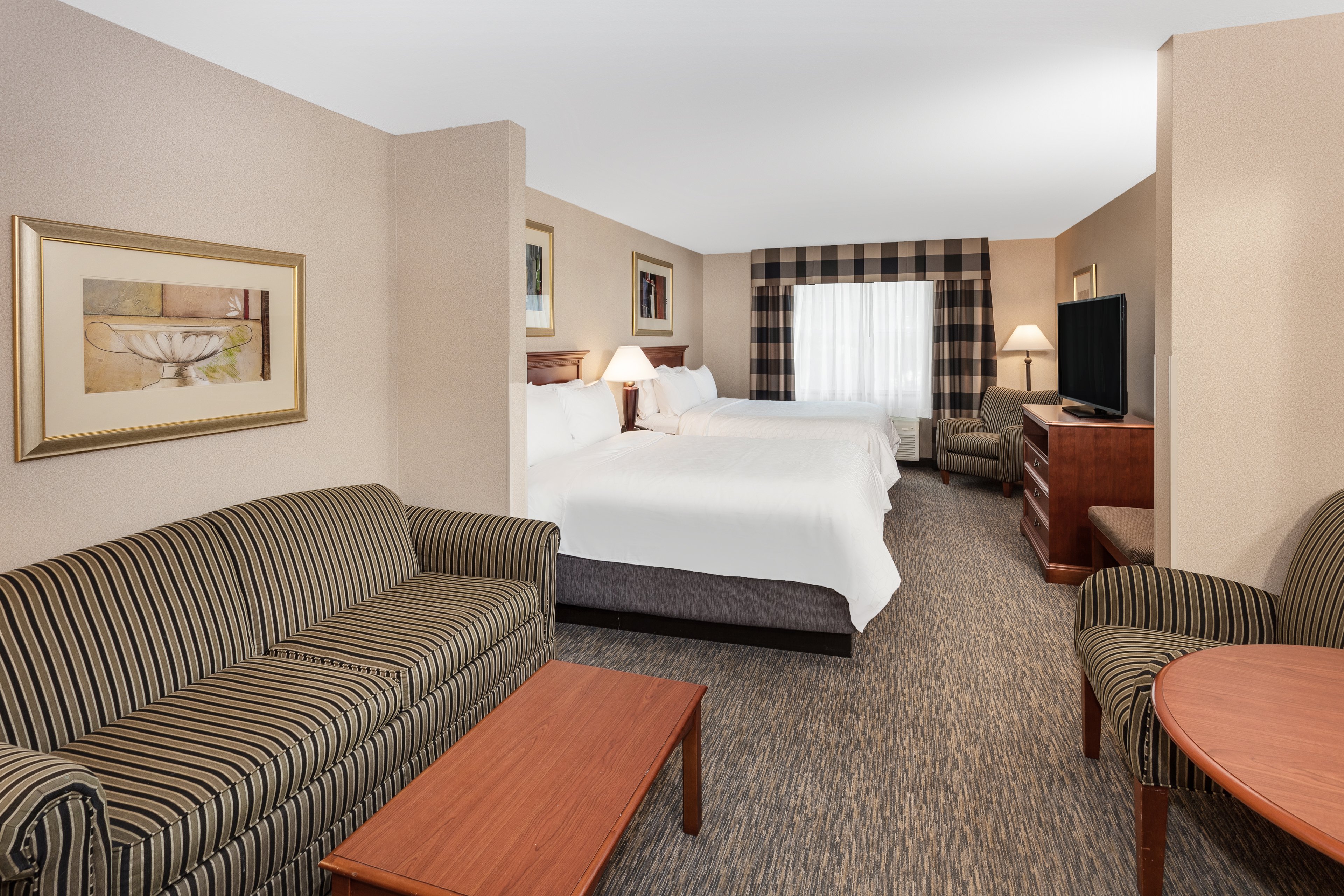 Holiday Inn Express Hotel Suites Hampton South Seabrook 24/78
