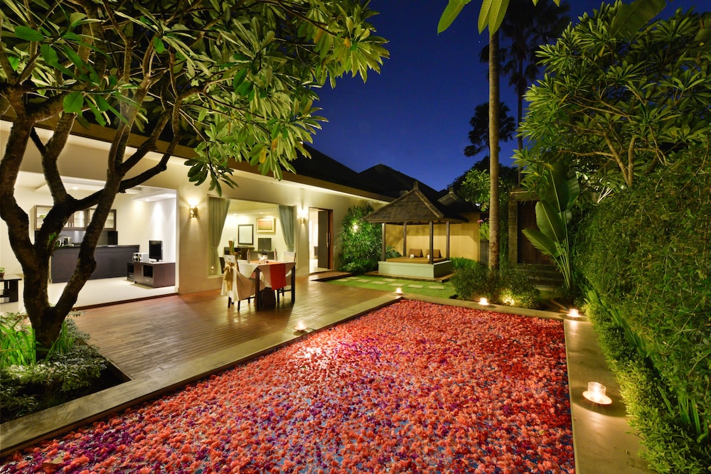 The Yubi Boutique Villas Seminyak 61/67