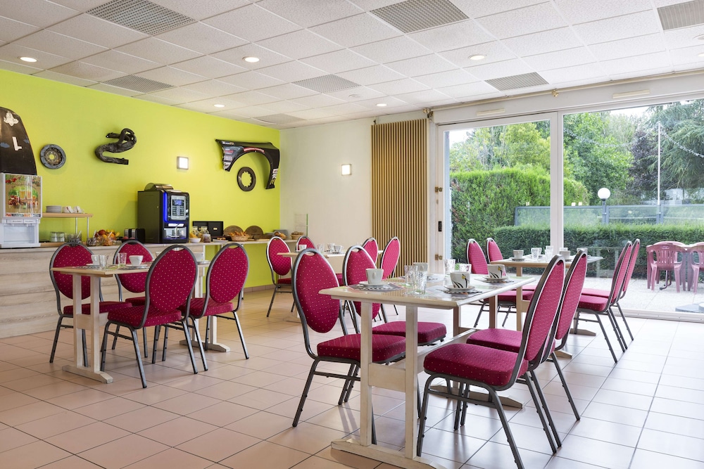 Enzo Hotels Bulgneville by Kyriad Direct 40/55