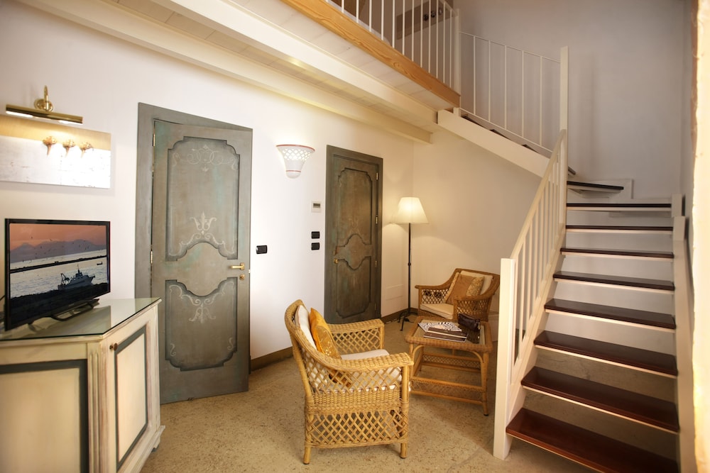 Relais Corte Palmieri 54/71