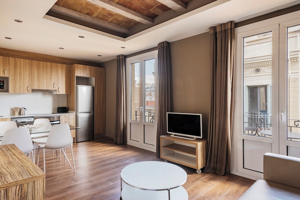 Milà Apartamentos Barcelona 29/43