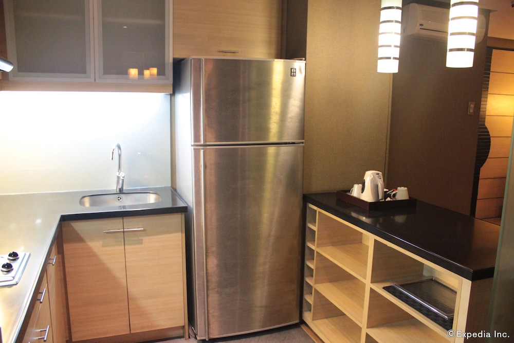 Soleste Suites 24/70