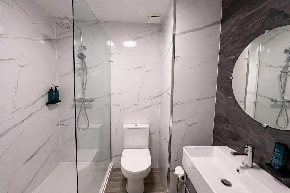 غرفة سوبيريور بسرير مزدوج، The Regency Hotel Solihull Formely Corus Solihull Hotel 5/7